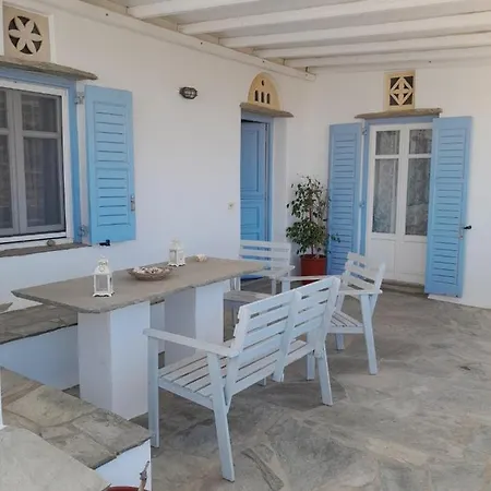 Anna Triandaros (Tinos)